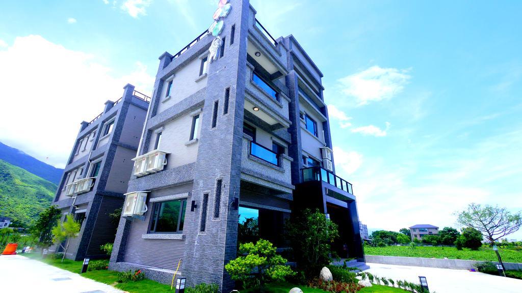 96 Coll Pig Hotel Ji'an Exterior photo