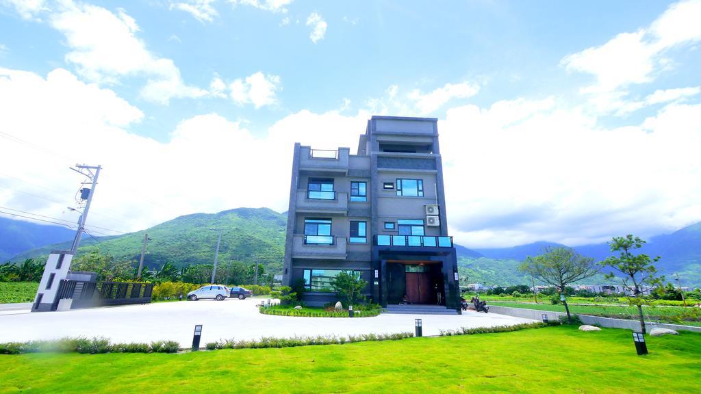 96 Coll Pig Hotel Ji'an Exterior photo
